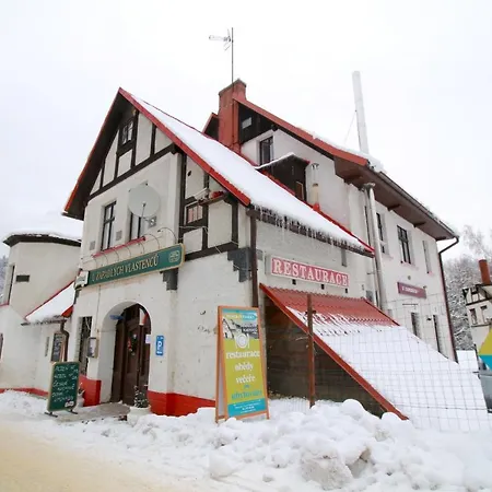 Paseky U Zapadlych Vlastencu 3*