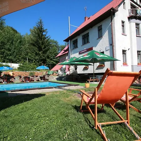 Paseky U Zapadlych Vlastencu 3*